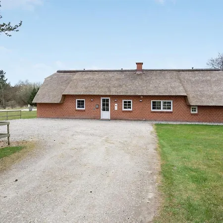 Σπίτι διακοπών Ferhat - 2-9km From The Sea By Interhome *